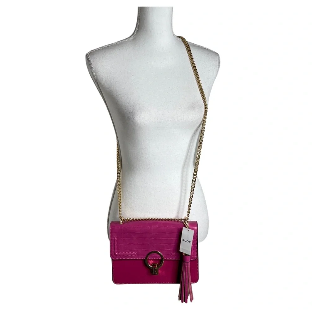 ALDO Wendamare Fuchsia Pink Chain Crossbody Shoulder Bag NWT